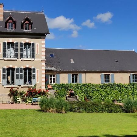 Chateau De Saint Etienne ภายนอก รูปภาพ